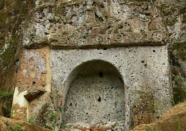 Necropoli Etrusca - Tomba della Sirena