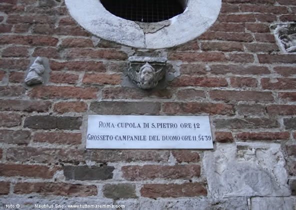 Incisione sul campanile del Duomo