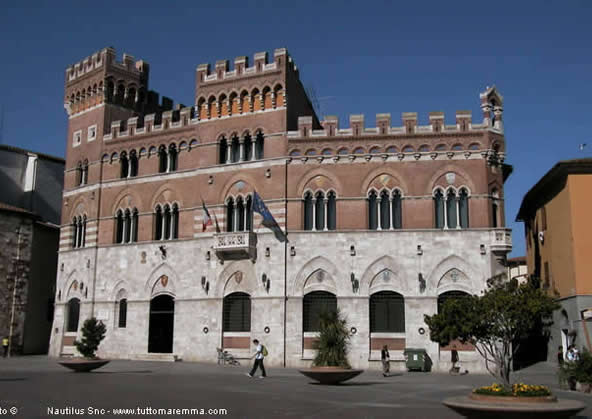 Palazzo Aldobrandeschi - Palazzo della Provincia